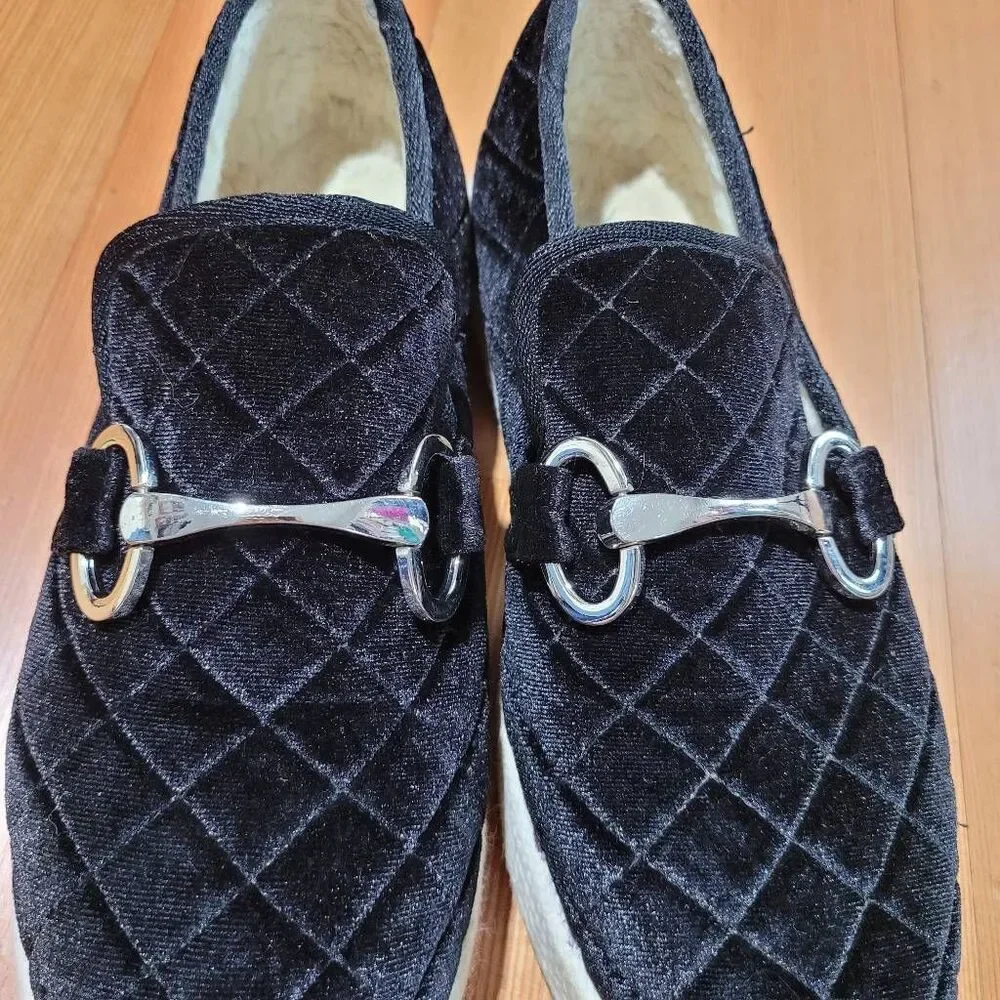 Steve Madden paxtyn velvet quilted loafers horsebit style silver accent quiet lu